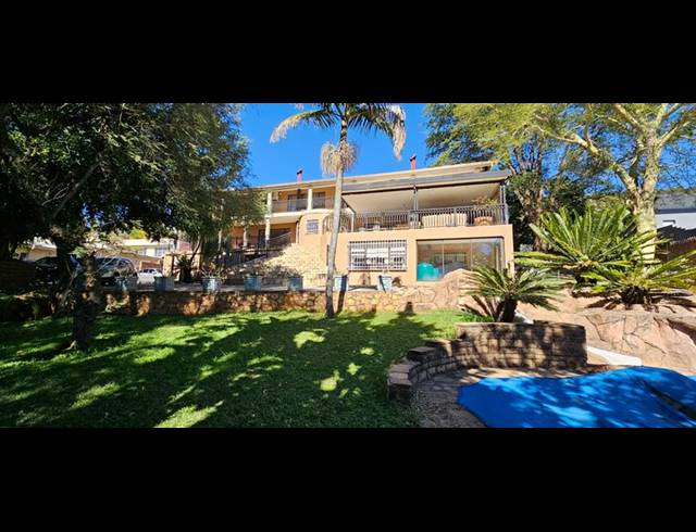 10 BEDROOM HOUSE FOR SALE IN MONTANA PARK